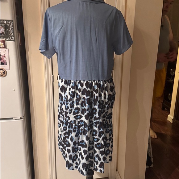 Blue Leopard Print Button-Down Dress - Picture 4 of 7